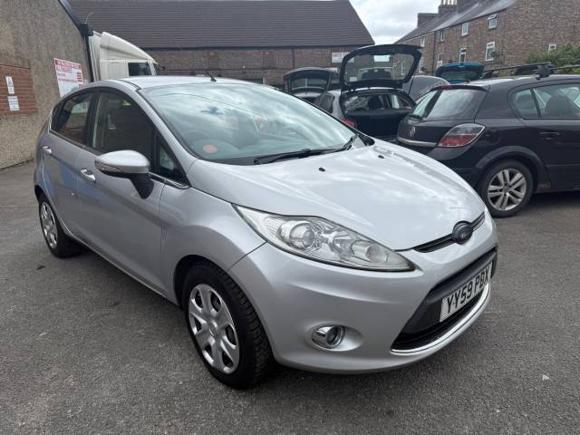 Ford Fiesta 1.4 FIESTA ZETEC 68 TDCI Hatchback Diesel Silver