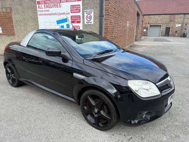 Vauxhall Tigra 1.4 TIGRA EXCLUSIV Convertible Petrol Black