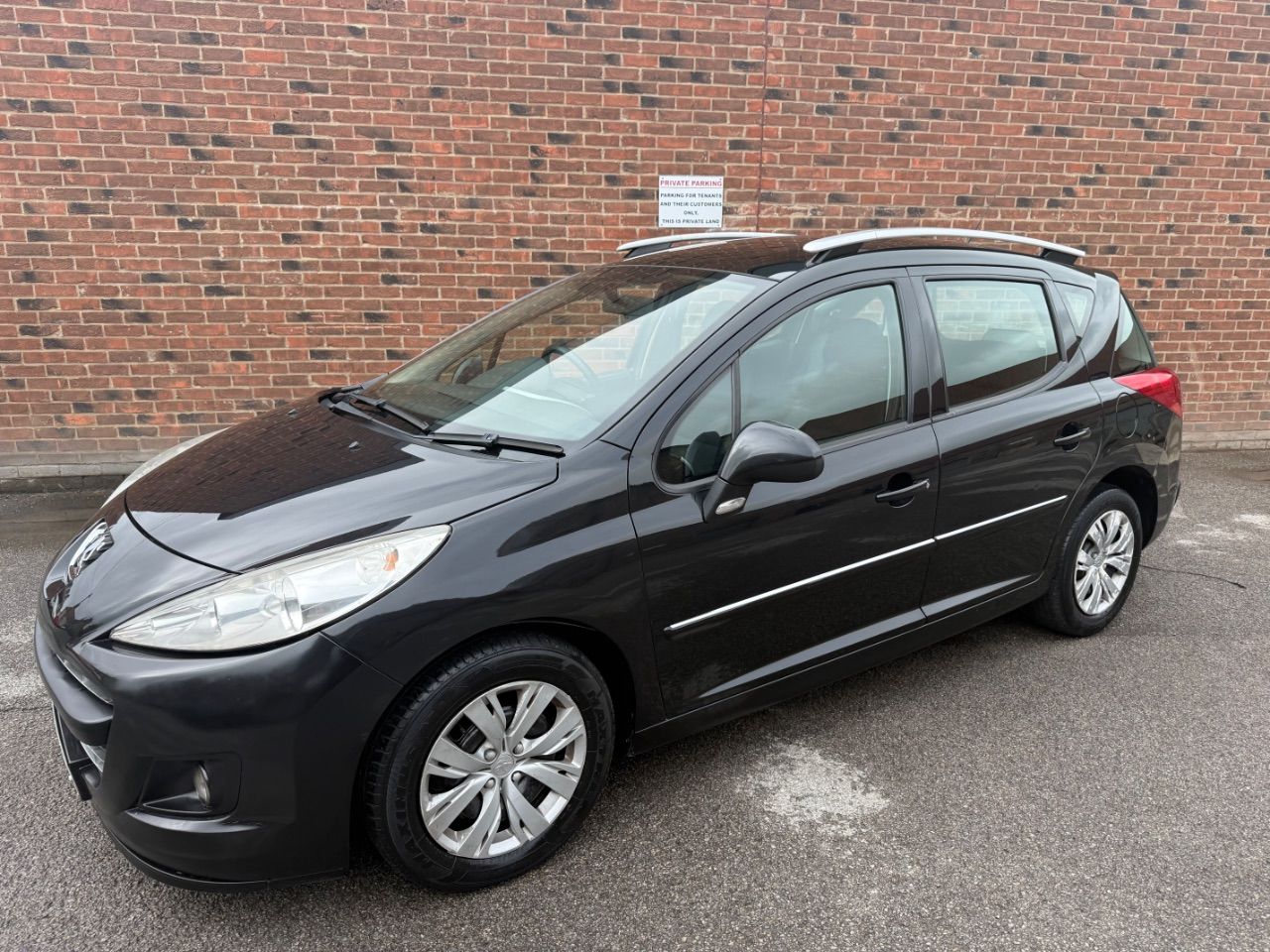 2013 Peugeot 207